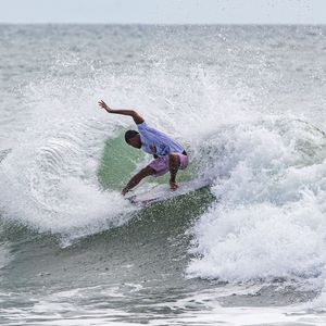 Image post by @wsl.qs on Instagram