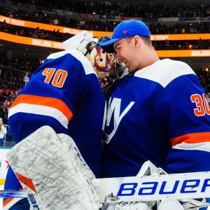 Image post by @nyislanders on Instagram
