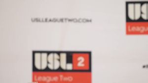 Video post by @menacesoccer94 on Twitter