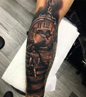 Image post by @nickyjam on Instagram