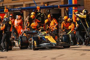 Image post by @McLarenF1 on Twitter