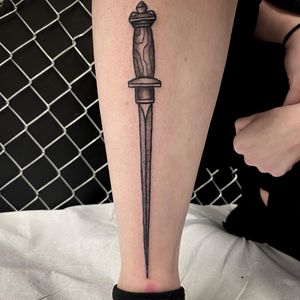 Image post by @jessfoxtattoos on Instagram