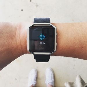 Image post by @fitbit on Instagram