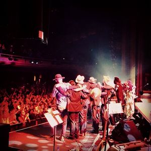 Image post by @thewarfield on Instagram