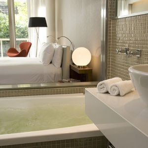 Image post by @hotelmadero on Instagram