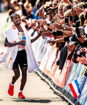 Image post by @nnrunningteam on Instagram