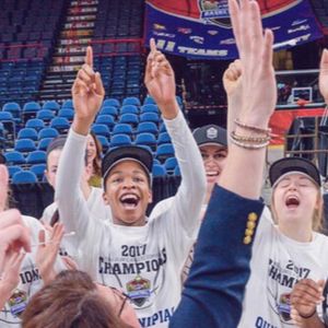 Image post by @qu_wbb on Instagram