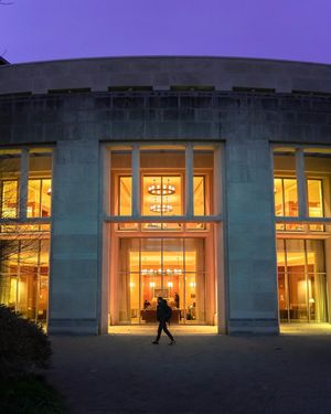 Image post by @harvard on Instagram