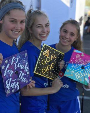 Image post by @ecnlgirls on Instagram