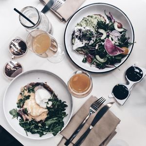 Image post by @byohlola on Instagram