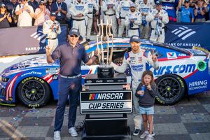 Image post by @charlottemotorspeedway on Instagram