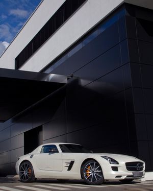 Image post by @mercedesamg on Instagram