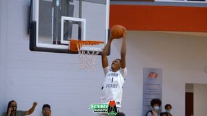 Video post by @senseihoops on Instagram