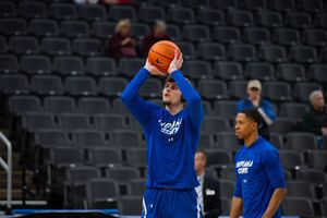 Image post by @IndStBasketball on Twitter