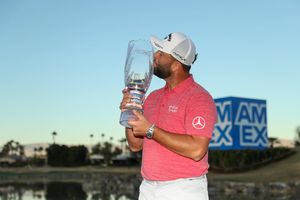 Image post by @MercedesBenzUSA on Twitter