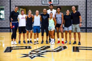 Image post by @_tonyparker09 on Instagram