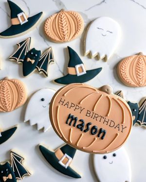 Image post by @angelbakednyc on Instagram