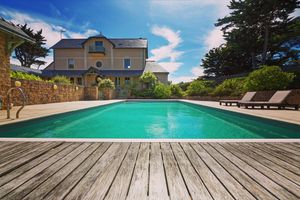 Image post by @christiesrealestate on Instagram