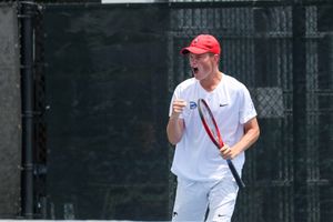 Image post by @smumtennis on Instagram