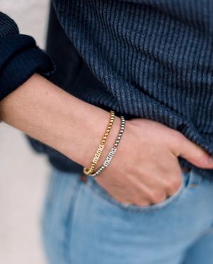 Image post by @shopoutoftown on Instagram
