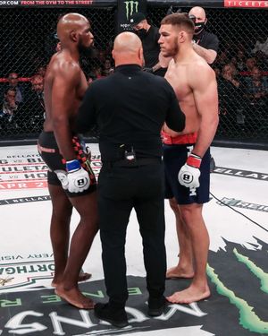 Image post by @bellatormma on Instagram