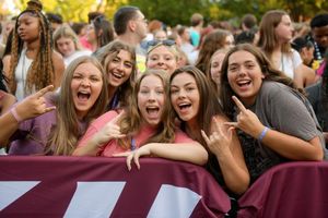 Image post by @easternkentuckyu on Instagram