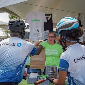 Image post by @Pelotonia on Twitter