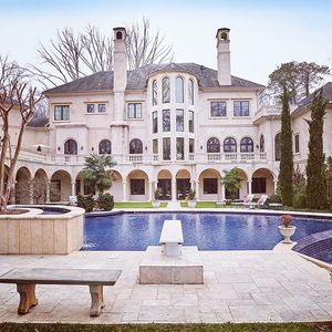 Image post by @christiesrealestate on Instagram