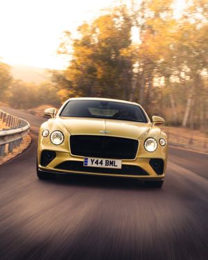 Image post by @BentleyMotors on Twitter