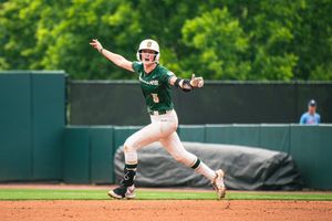 Image post by @CharlotteSB on Twitter