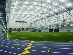 Image post by @uwtrack on Instagram