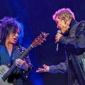 Image post by @billyidol on Instagram
