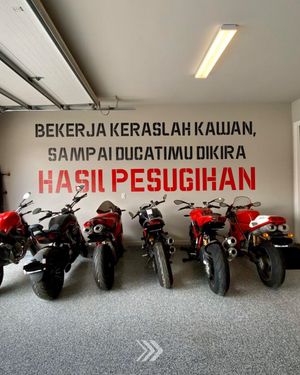 Image post by @boldriders on Instagram