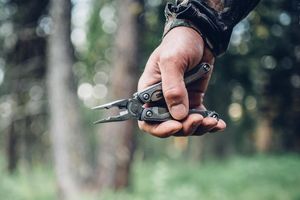 Image post by @leathermantools on Instagram