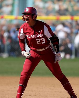 Image post by @flosoftball on Instagram