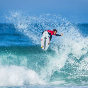 Image post by @wsl.qs on Instagram