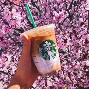 Image post by @starbucks on Instagram