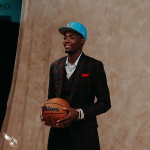 Image post by @hornets on Instagram