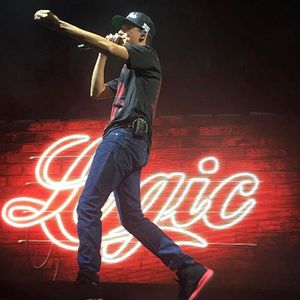 Image post by @xfinitytheatre on Instagram