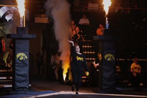 Image post by @IowaGymnastics on Twitter