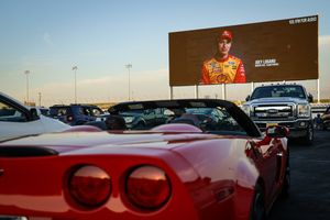 Image post by @cltmotorspdwy on Twitter