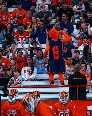 Image post by @cusemlax on Instagram