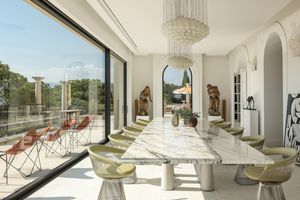 Image post by @christiesrealestate on Instagram