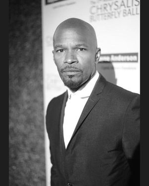 Image post by @iamjamiefoxx on Instagram