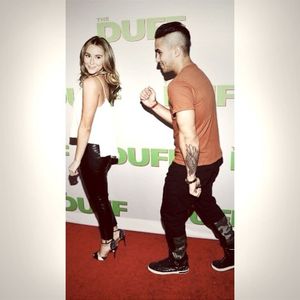Image post by @therealcarlospena on Instagram
