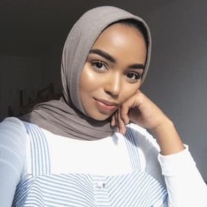 Image post by @amaliah_com on Instagram