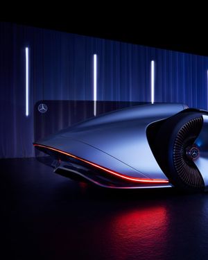 Image post by @MercedesBenzUSA on Twitter