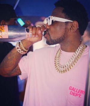 Image post by @myfabolouslife on Instagram