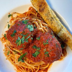 Image post by @parryspizza on Instagram