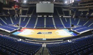 Image post by @XLCenter on Facebook